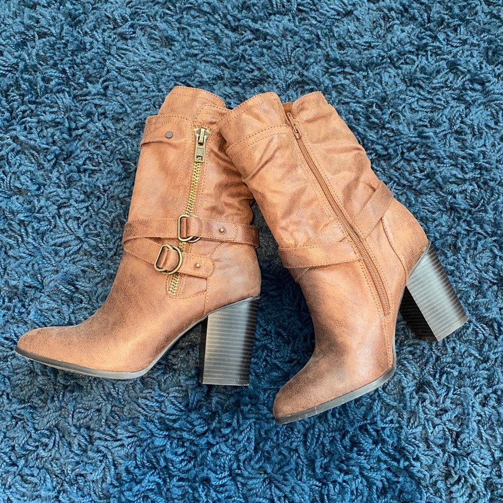 Carlos by Carlos Santana Tan Mid Calf Boot - Picture 2 of 7